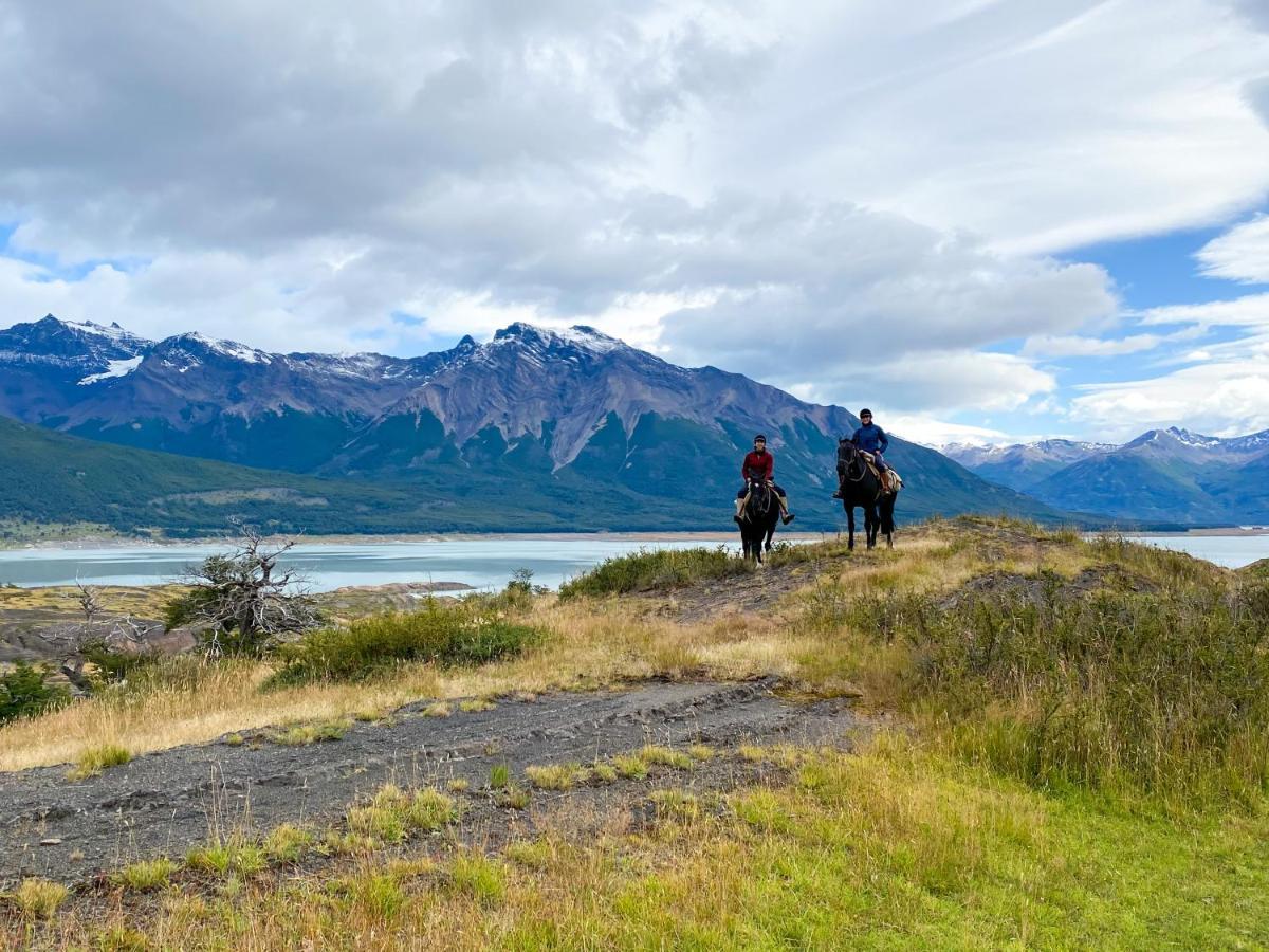 Estancia Nibepo Aike Colonia Francisco Perito Moreno ภายนอก รูปภาพ